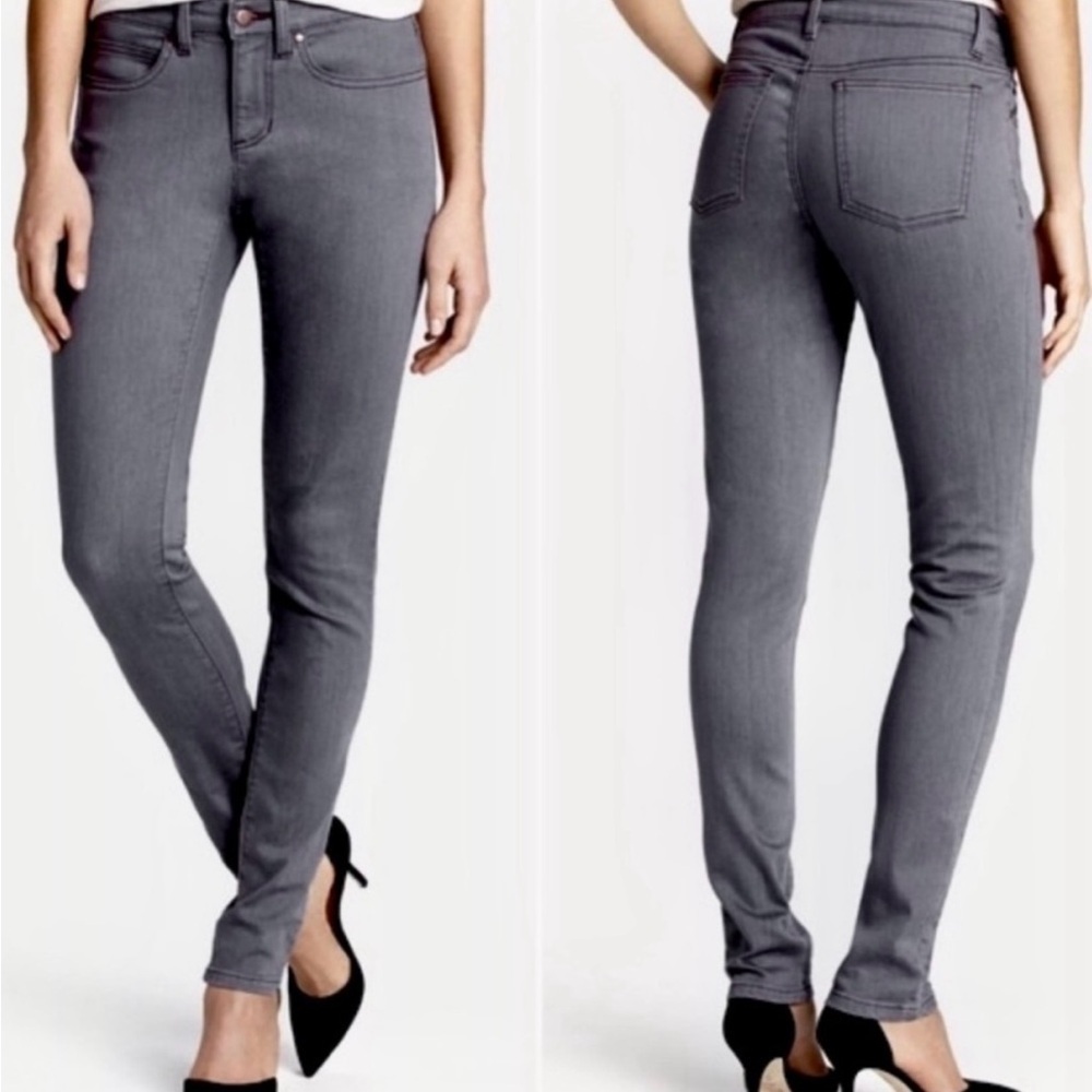 EILEEN FISHER ORGANIC COTTON DENIM GREY SKINNY JEAN 8 R3MDN -P8110M